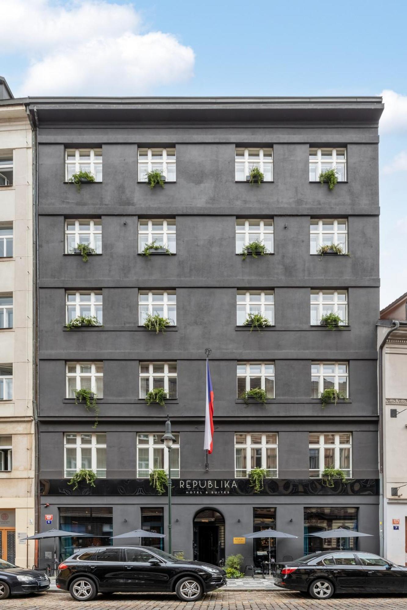 Numa I Republika Rooms & Apartments Praga Esterno foto
